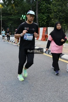 Runner Photo 4297032