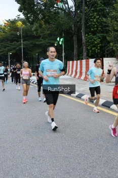 Runner Photo 4297047