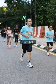 Runner Photo 4297050