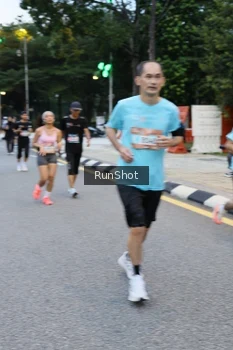 Runner Photo 4297056