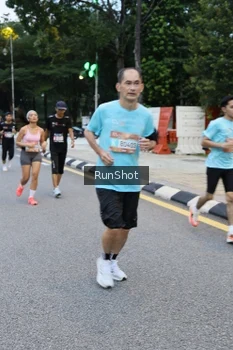 Runner Photo 4297057