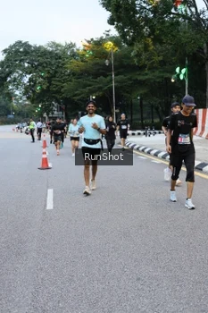Runner Photo 4297071