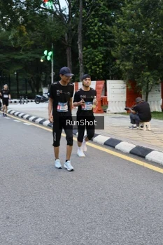 Runner Photo 4297074