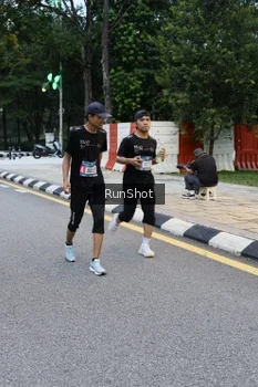 Runner Photo 4297078