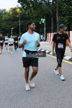 Runner Photo 4297079