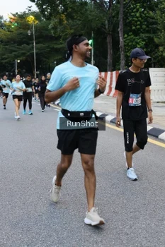 Runner Photo 4297088