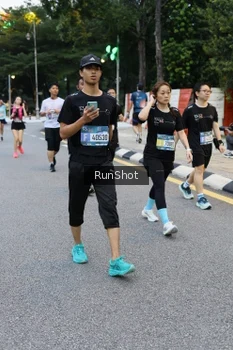 Runner Photo 4297097