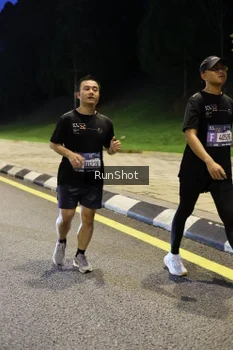 Runner Photo 4297112