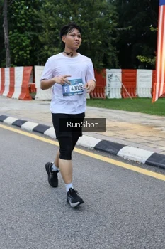 Runner Photo 4297113