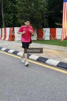 Runner Photo 4297119