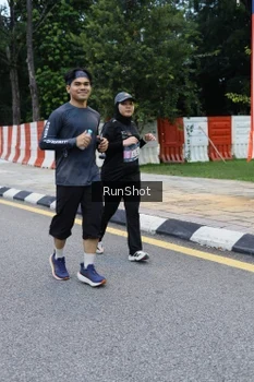 Runner Photo 4297134