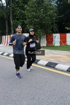 Runner Photo 4297136