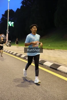 Runner Photo 4297141