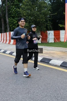 Runner Photo 4297147
