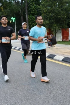 Runner Photo 4297150