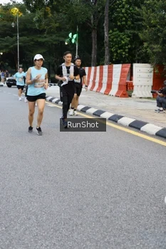 Runner Photo 4297156