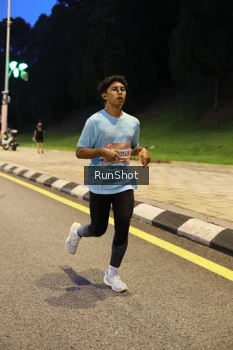 Runner Photo 4297165