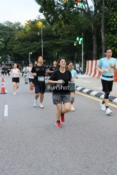 Runner Photo 4297181