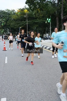 Runner Photo 4297185