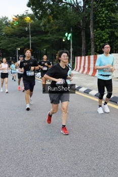Runner Photo 4297189