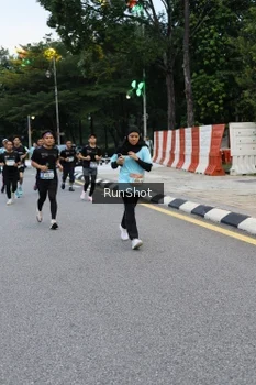 Runner Photo 4297213