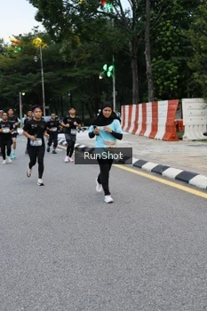 Runner Photo 4297214