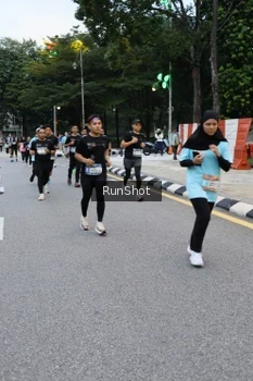 Runner Photo 4297219