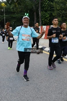 Runner Photo 4297275