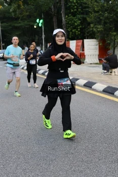 Runner Photo 4297277