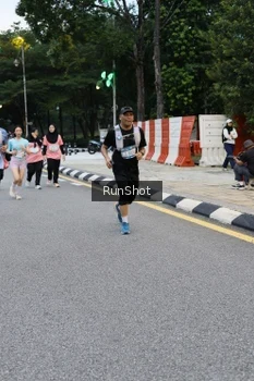 Runner Photo 4297289