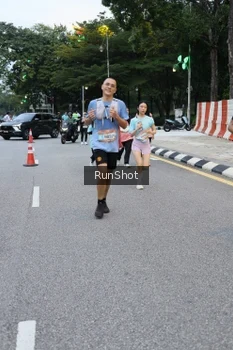 Runner Photo 4297296