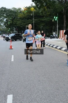 Runner Photo 4297302