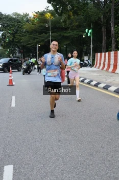 Runner Photo 4297307