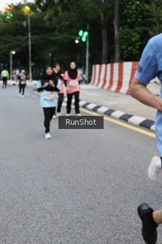 Runner Photo 4297312