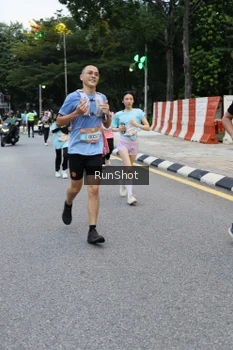 Runner Photo 4297313