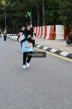 Runner Photo 4297317