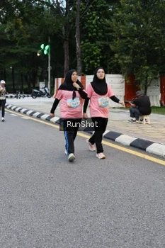 Runner Photo 4297330