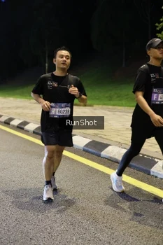 Runner Photo 4297338