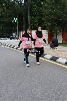 Runner Photo 4297342