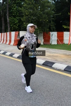 Runner Photo 4297344