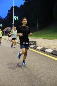 Runner Photo 4297347