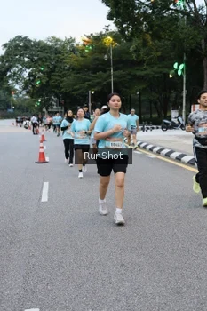 Runner Photo 4297350