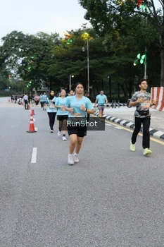 Runner Photo 4297354