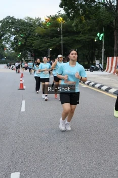 Runner Photo 4297363