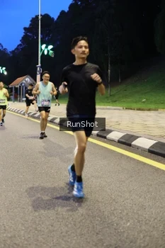 Runner Photo 4297364
