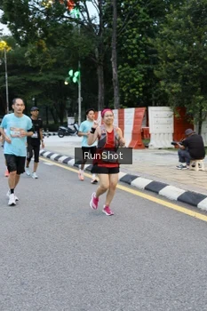 Runner Photo 4297368
