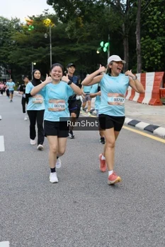 Runner Photo 4297374