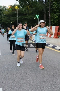Runner Photo 4297380