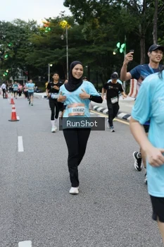 Runner Photo 4297381