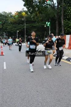 Runner Photo 4297394
